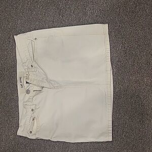 White jean skirt size 6